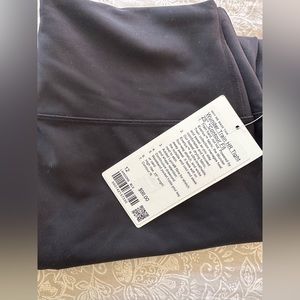Lululemon Leggings size 12. Wunder Train High Rise Tight 25” Contour Fit NWT